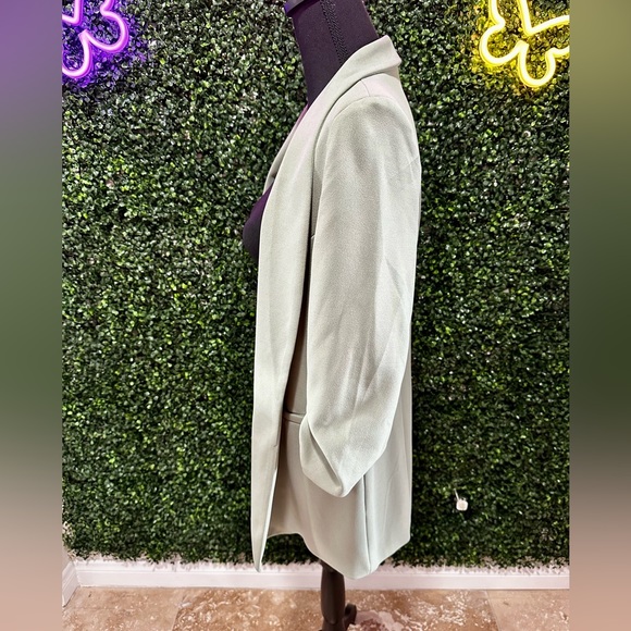 BBJ Mint Green Blazer. Size M - Picture 3 of 4